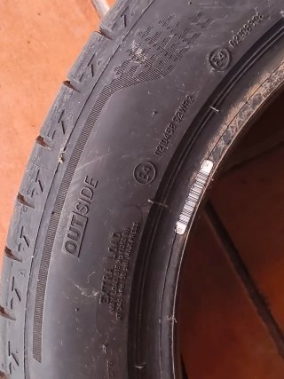 Neumático Bridgestone poco uso