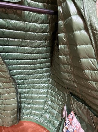 Chaqueta Moncler verde talla M