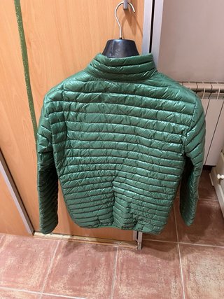 Chaqueta Moncler verde talla M