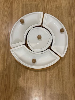 Plato de cerámica y bambú