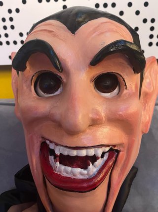 Muñeco Ventrílocuo Drácula