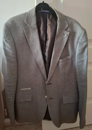Americana gris talla 52 Suites Inc
