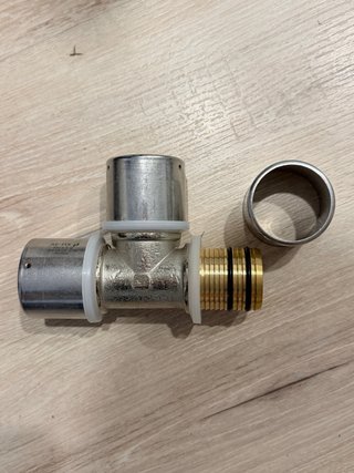 Tee para multicapa AC-FIX
