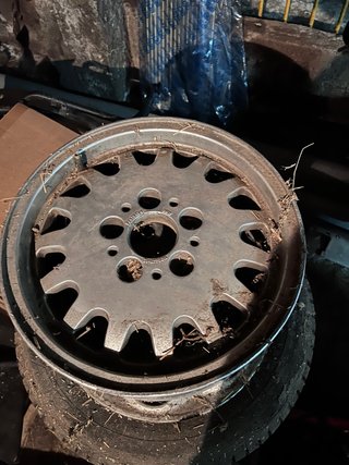 Llanta 15” BMW
