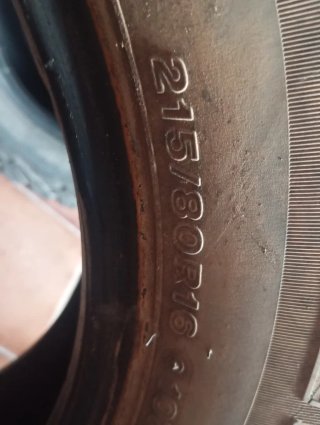 Bridgestone Dueler 215/80 R16 Neumático