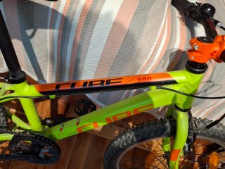 Bicicleta Cube Acid 20 Alluminio