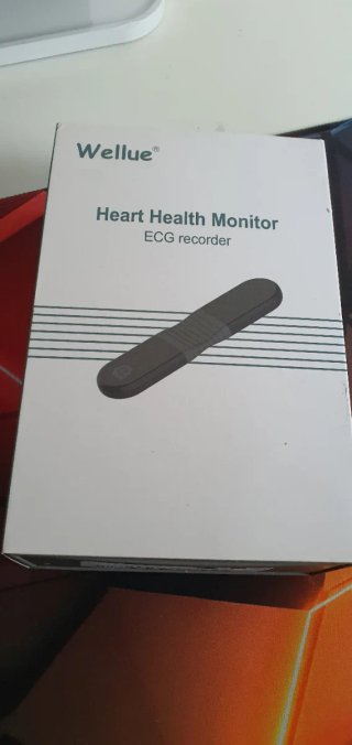 AliveCor KardiaMobile 6L EKG