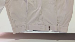 Pantalón de pinzas ASOS beige