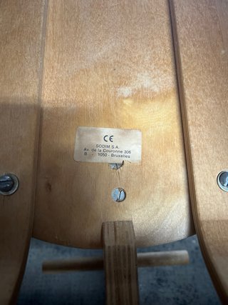 Caballo balancín de madera infantil
