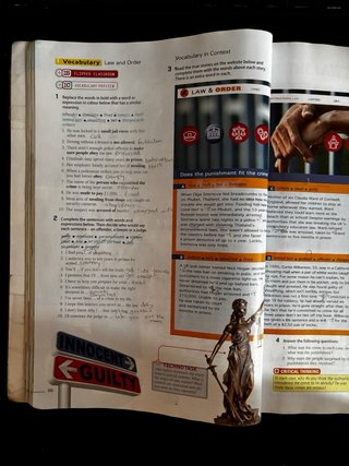 Advantage 2 Bachillerato