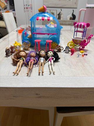 Muñecas Enchantimals con Accesorios