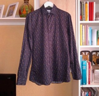 (M) Camisa de manga larga estampada de Zara