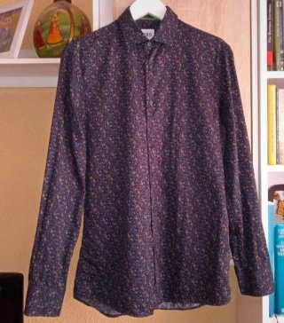 (M) Camisa de manga larga estampada de Zara