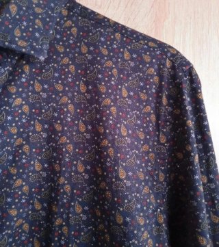 (M) Camisa de manga larga estampada de Zara