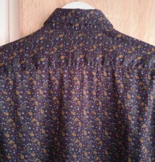 (M) Camisa de manga larga estampada de Zara
