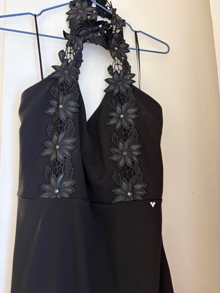 Vestido Guess Negro con Flores