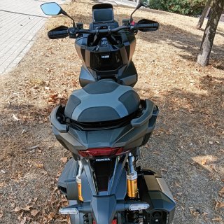 Honda 350 Adventure Negra