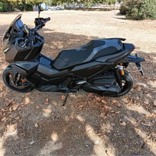 Honda 350 Adventure Negra