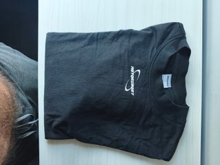 Camiseta Negra Manga Larga Hiphop