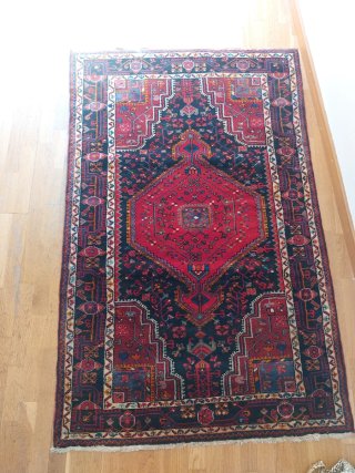 Alfombra Persa Azul y Roja