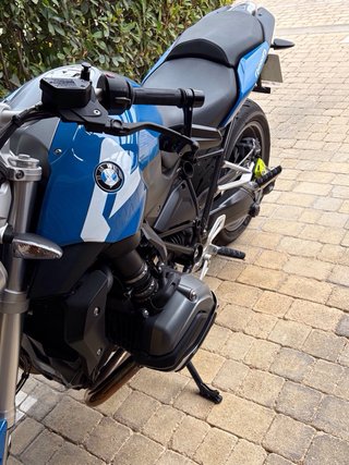 BMW R1200R muy bonita