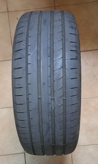 Neumáticos varios: Michelin, Bridgestone, Goodyear