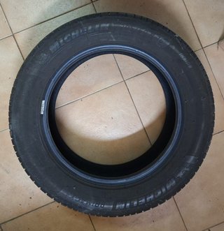 Neumáticos varios: Michelin, Bridgestone, Goodyear