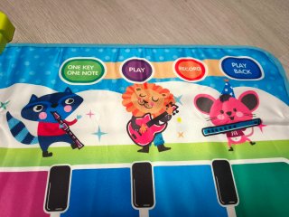 Alfombra musical infantil