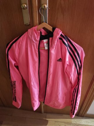 Cortavientos Adidas Rosa y Negro