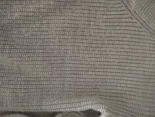Jersey beige manga abullonada