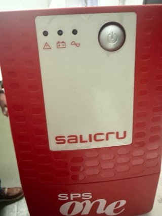 SAI Schneider Electric Back-UPS 800