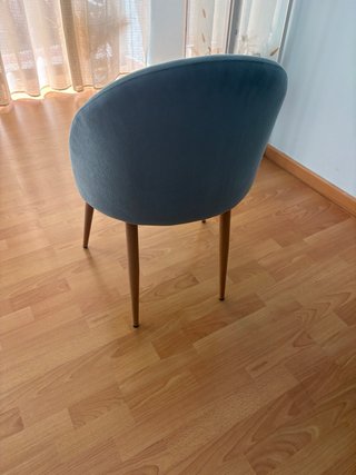 Sillas de terciopelo azul