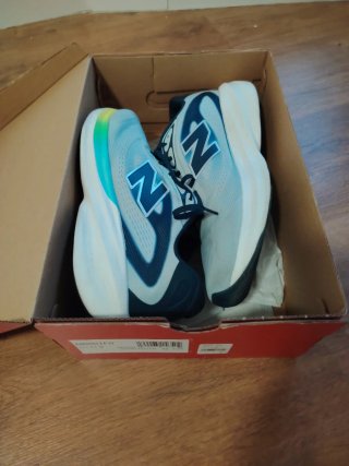 Zapatillas New Balance 680 V9 Talla 45