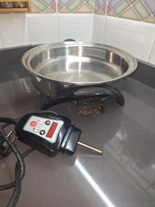 Olla Eléctrica Titanio Saladmaster