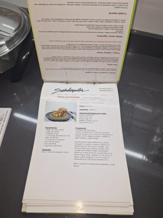 Olla Eléctrica Titanio Saladmaster