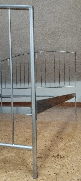 Estructura de acero para cama grande.