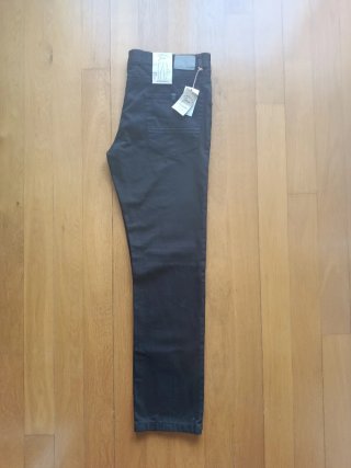 Pantalón negro