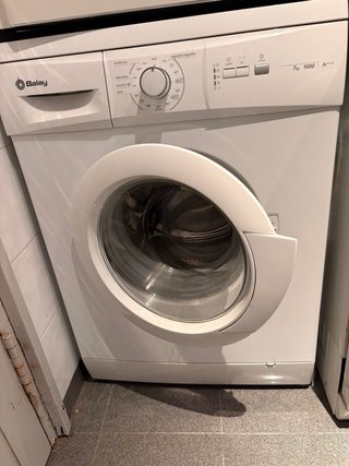 Lavadora blanca