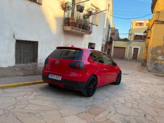 Volkswagen Golf pack r32