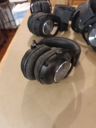 Auriculares Logitech Pro