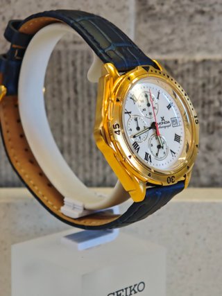 Mondia Chronograph Swiss Made Vintage