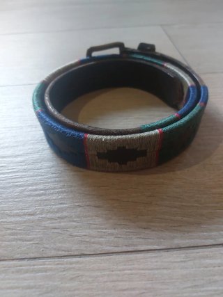Cinturón de piel para niño