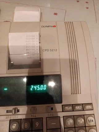 Calculadora Electrónica Olympia CPD 5212