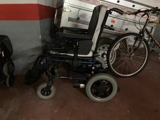 Silla de ruedas con motor