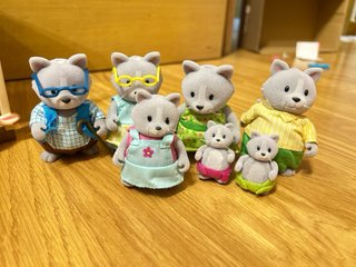 Lote Sylvanian Families Casa y Figuras