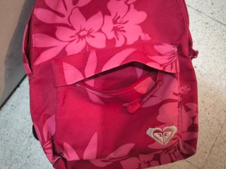 Mochila Roxy Floral Rosa y Roja