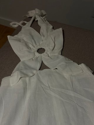 Vestido blanco largo con abertura