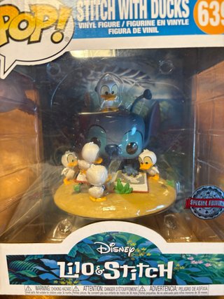 Funko Pop Stitch con Patos 639
