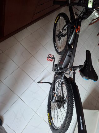 Bicicleta Eléctrica 900 Sport Trail