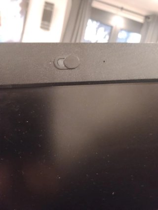 PC All-in-One HP 20 pulgadas, SSD 237 GB / 8 GB Ra